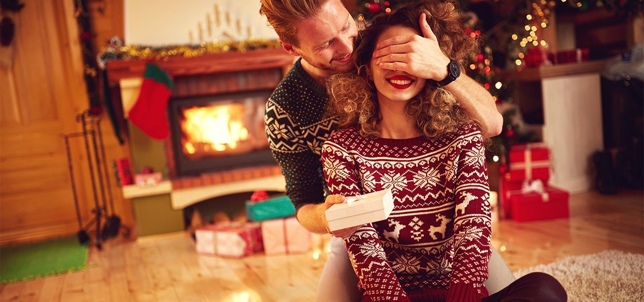 2017 Holiday Gift Guide For Her