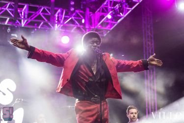 Charles Bradley and His Extrordinaires  13