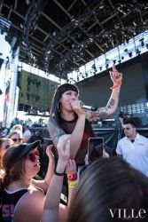 Sleigh Bells  6