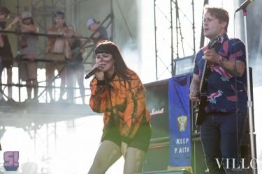 Sleigh Bells  50