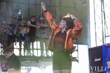 Sleigh Bells  54
