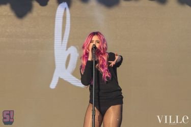 Kiiara  19