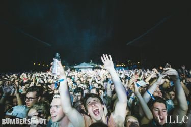 Crowd 6236