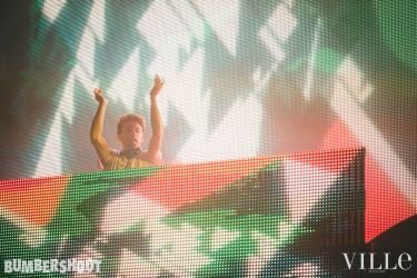 Cash Cash7572