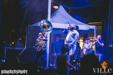 The Roots 6616