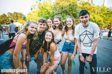 crowd 7546